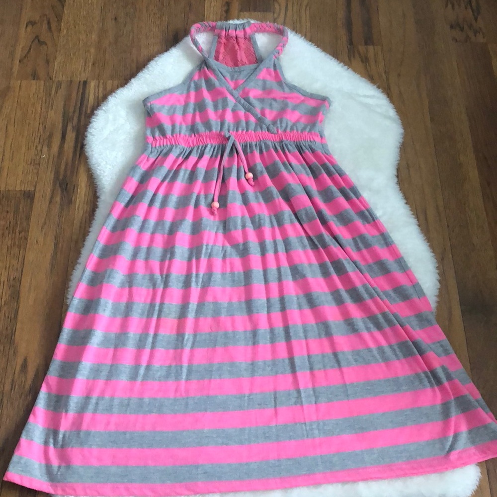 Girls striped sleeveless dress lace details back